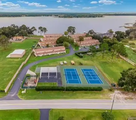 11001 SE SUNSET HARBOR RD #A08 — home for sale