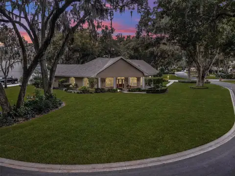 6441 N LONGWOOD TRACE LN — home for sale