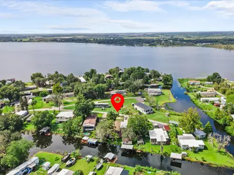 3042 PARK CIR — home for sale