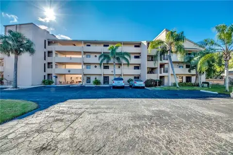 2067 W LAKEVIEW BLVD #2 — home for sale
