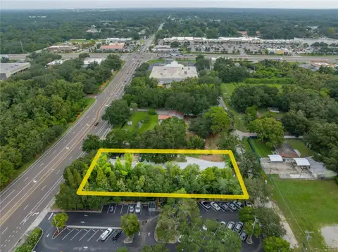 201 S LAKEWOOD DR — home for sale