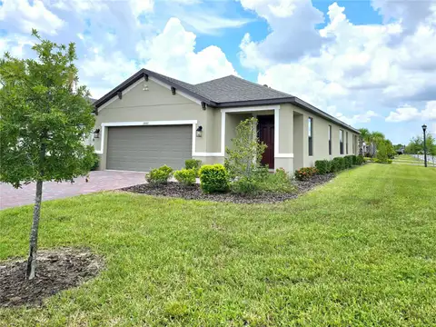 1001 UMBRIA DR — home for sale