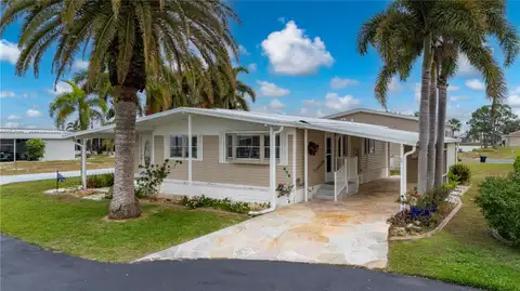 1000 KINGS HWY #472 — home for sale