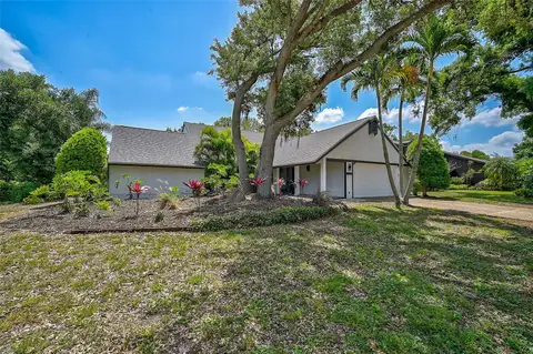 5373 DOMINICA CIR — home for sale