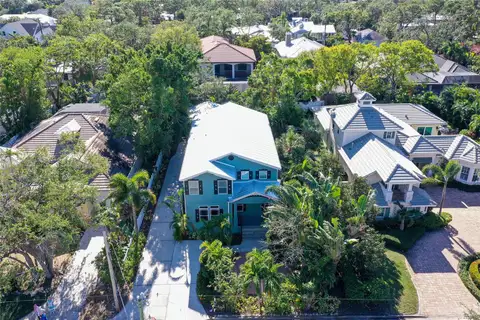 1732 HILLVIEW ST — home for sale