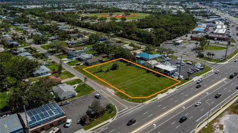 601 US HIGHWAY 41 BYP S — home for sale