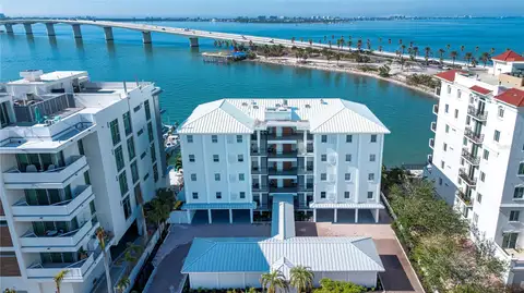 174 GOLDEN GATE PT #21 — home for sale