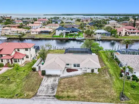 125 GRAHAM ST SW — home for sale
