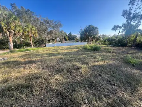 4820 TREASURE DR — home for sale