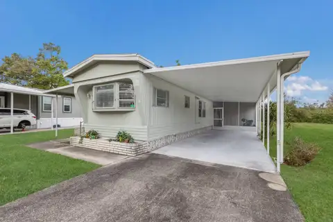 921 FAITH CIR E #4 — home for sale
