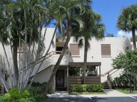 142 PINENEEDLE DR #142U — home for sale