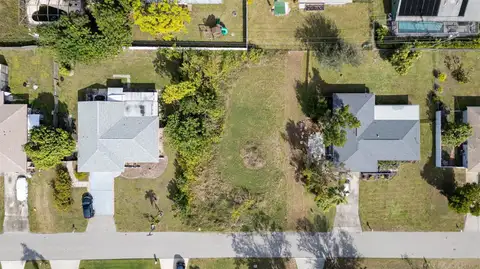 317 SE 32ND TER — home for sale