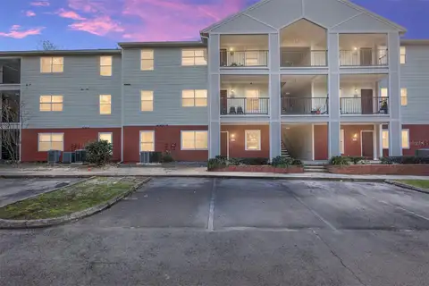 2360 SW ARCHER RD #607 — home for sale