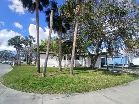 61 MOURNINGDOVE CT — home for sale