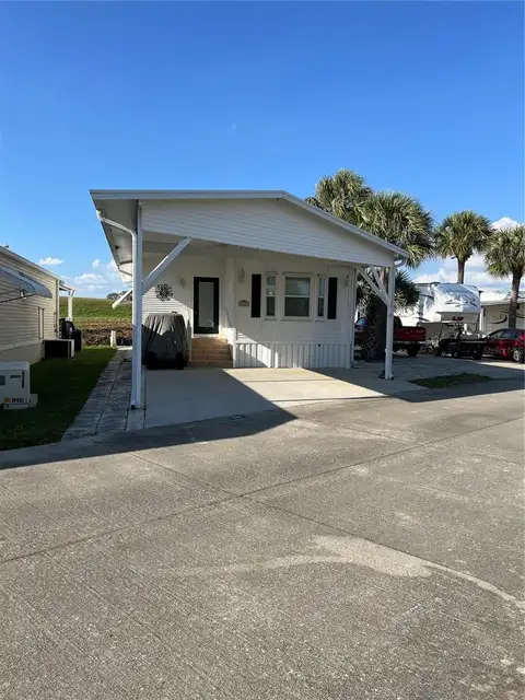 5203 SE 64TH AVE — home for sale