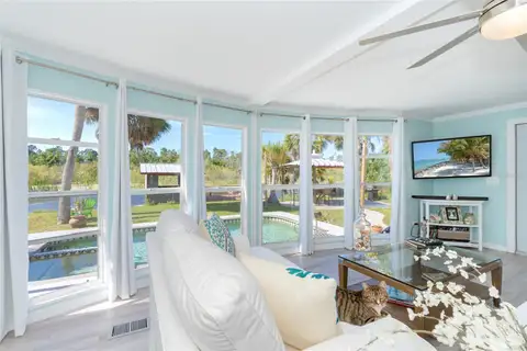 8243 PINETREE LN — home for sale