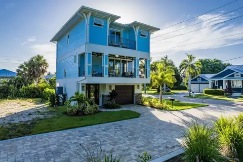 950 W OLYMPIA AVE — home for sale