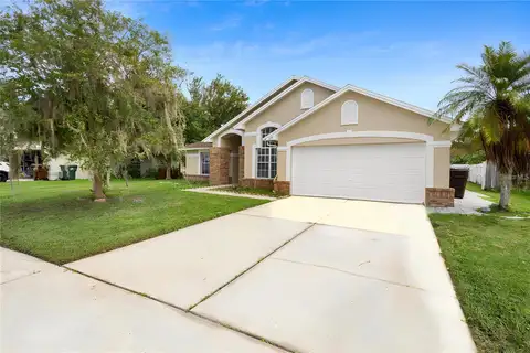 111 COUNTRY CREEK LN — home for sale