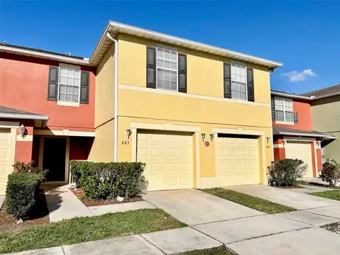 605 CRESTING OAK CIR #97 — home for sale