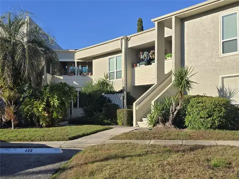 423 WINDRUSH BAY DR — home for sale