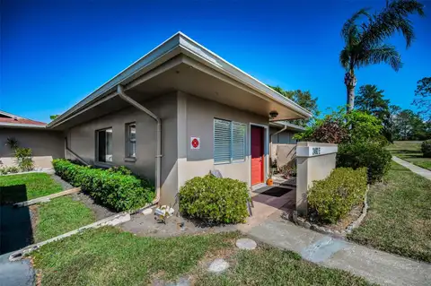 2492 LAURELWOOD DR #E — home for sale