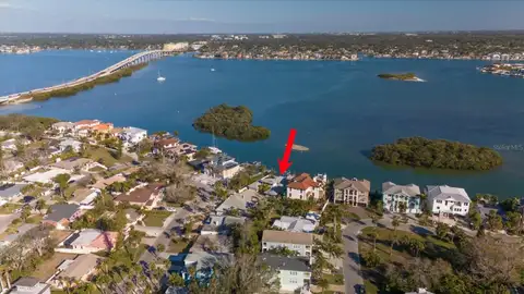 701 HARBOR DR — home for sale