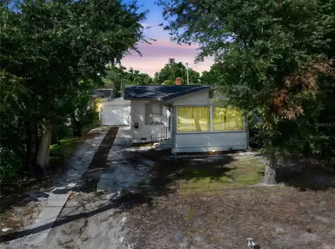 111 E KING ST — home for sale