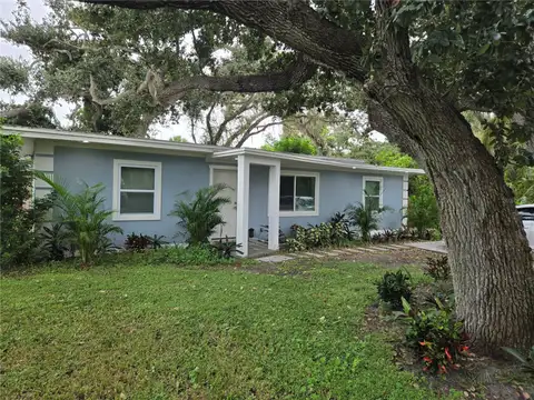 1112 SUNSET AVE — home for sale