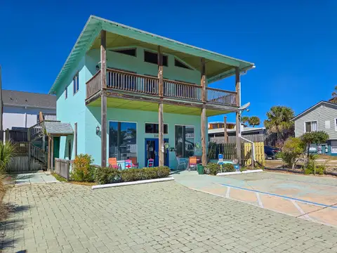 208 S 3RD ST — home for sale