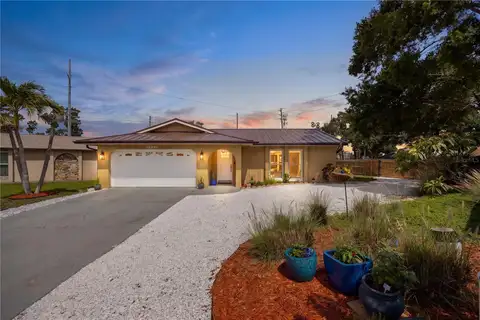 12481 REGENCY AVE — home for sale