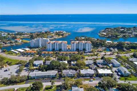 1325 SNELL ISLE BLVD NE #507 — home for sale
