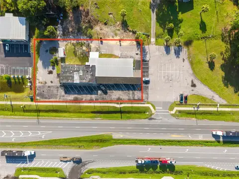 17313 NE US HWY 301 — home for sale