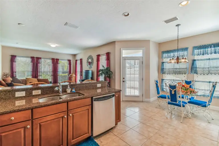 320 IBISVIEW LANE #33572 — photo 3