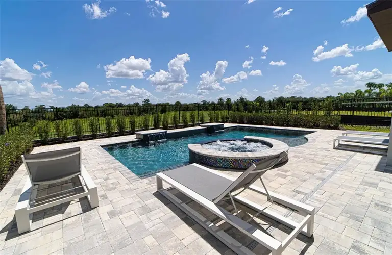 7928 JACKS CLUB CT — photo 3