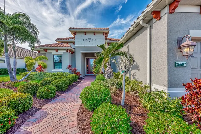 26607 RAPHIS ROYALE BLVD — photo 2