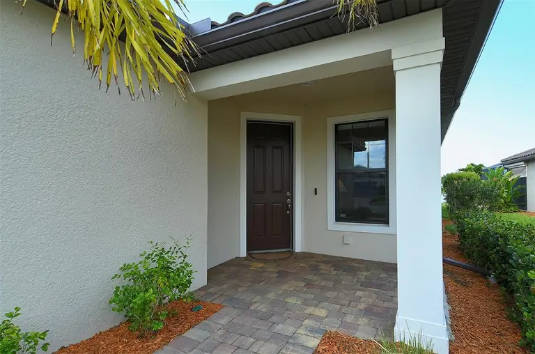 7008 HANOVER CT — photo 2