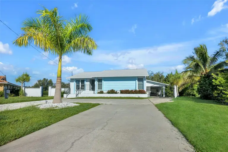 821 WHITE HERON BLVD