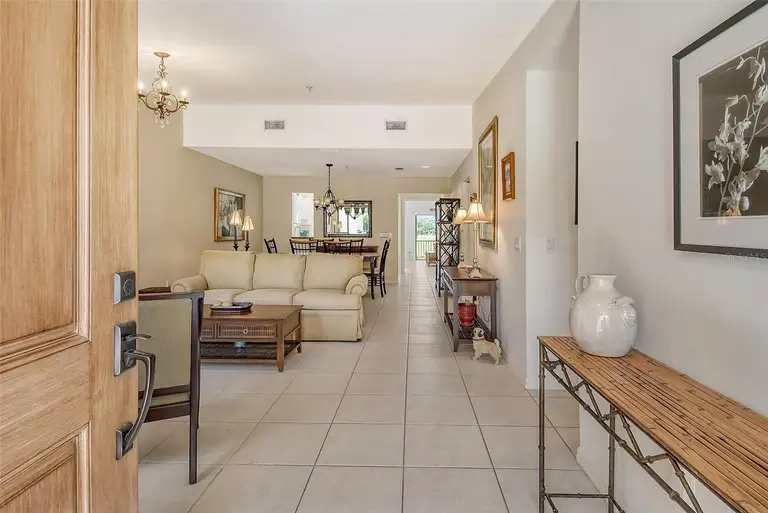 2383 HARBOUR OAKS DR — photo 4