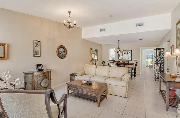 2383 HARBOUR OAKS DR — photo 5