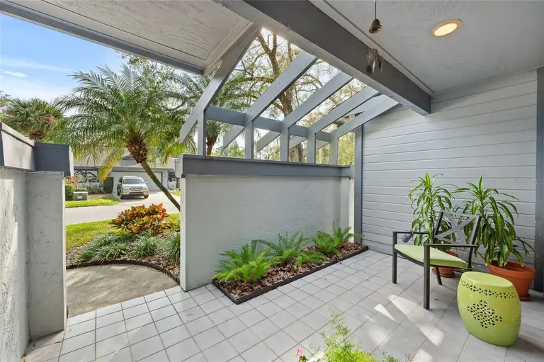20 SUMMERWINDS LN — photo 4