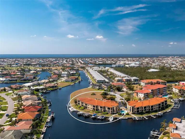 3334 PURPLE MARTIN DR #212