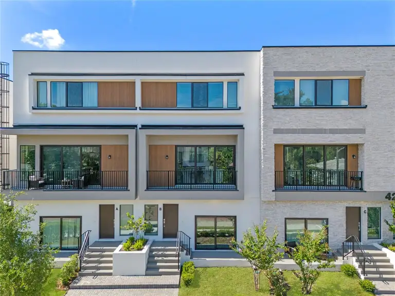 38 W HARDING ST #B — photo 2