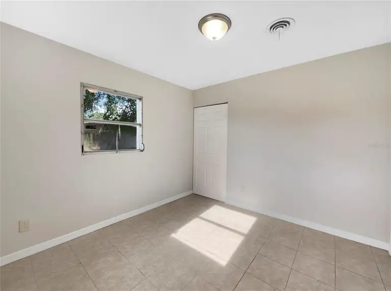 803 PLUMOSA AVE — photo 3