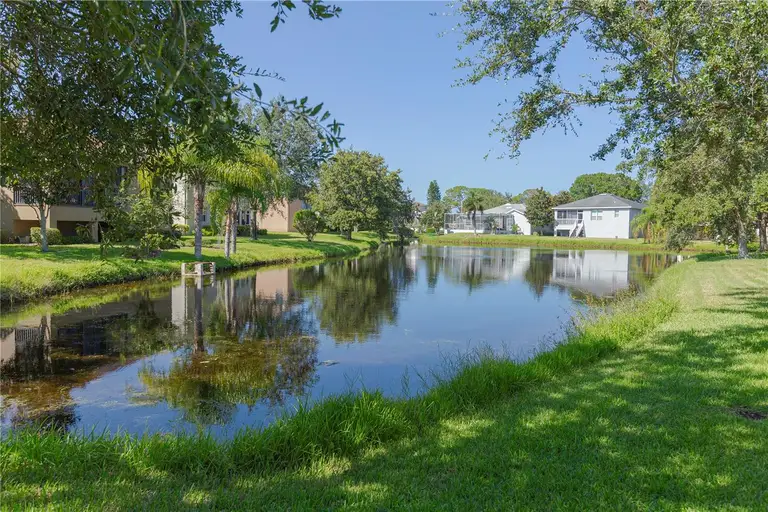 1134 S POINTE ALEXIS DR — photo 2
