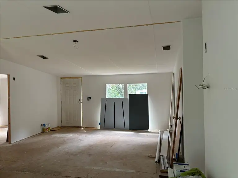 9492 MCINTYRE RD — photo 5