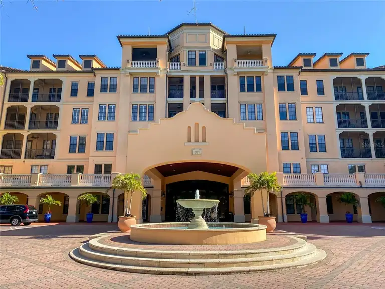 501 MIRASOL CIR #513