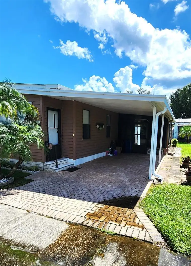 283 PELICAN DR N — photo 3