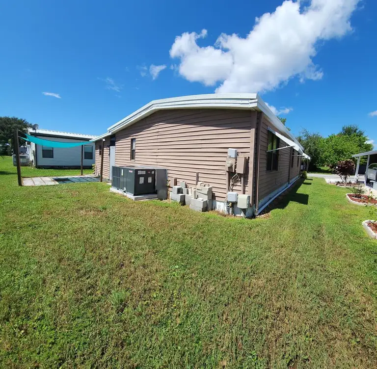 283 PELICAN DR N — photo 5