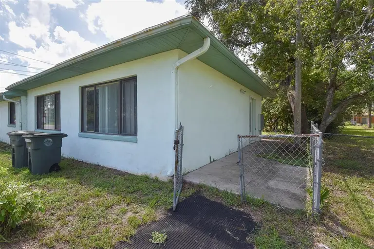 700 BEVILLE RD — photo 4