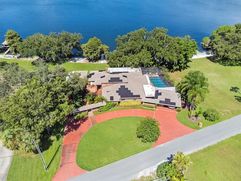 121 E LAKE SUMMIT DR — photo 2
